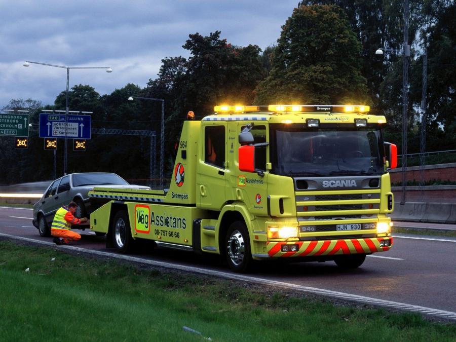  Scania P94GB 310 4x2 Crew Cab Tow Truck 1995 года  (фото 2 из 2)
